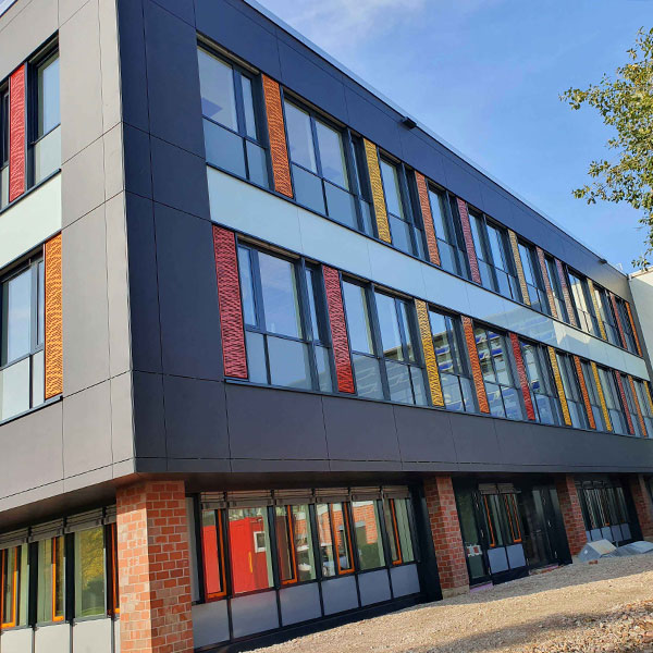 Fassadensanierung Schule am Kanstein